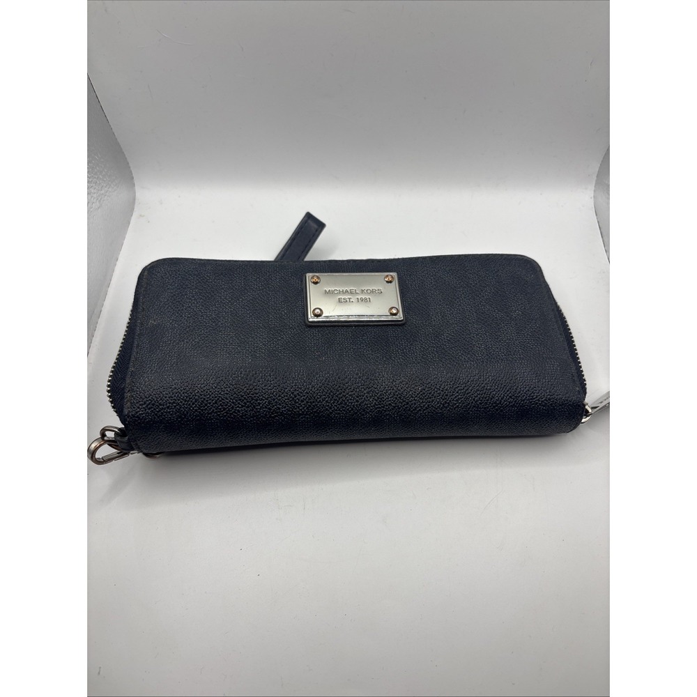 Michael Kors full zip leather wallet blue
